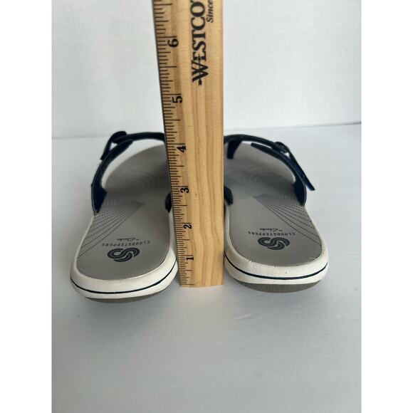 Clarks Cloud Steppers Navy Blue White and Gray Thong Sandal Shoes Size US 6 - Picture 5 of 9